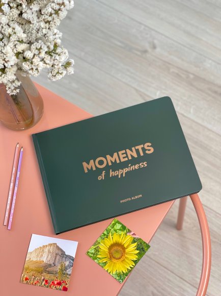 Photo album Moments of Happiness: Photo
