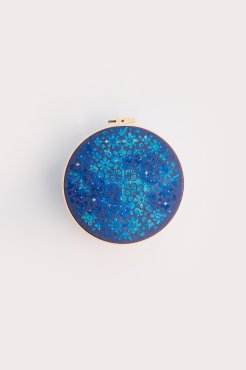 Набор для вышивания Ø190 мм ORNER x Diva Olivka «Орнамент. Звездные цветы»: Фото - ORNER