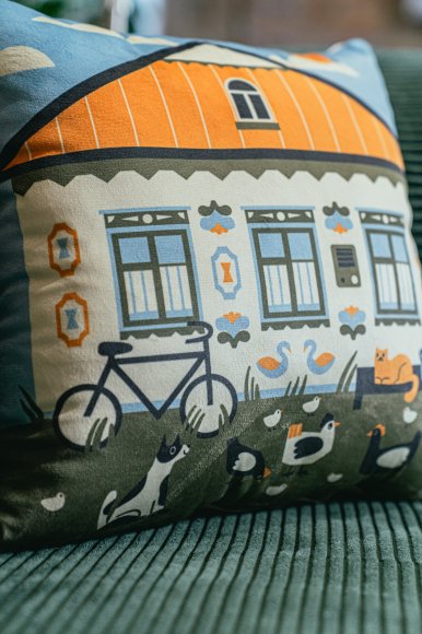 Подушка «Дитинство»: Фото