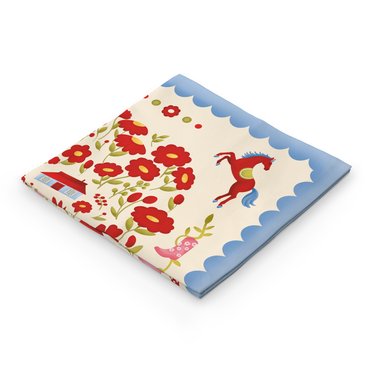 Scarf House Among Flowers 70х70 cm red: photo 2 - ORNER