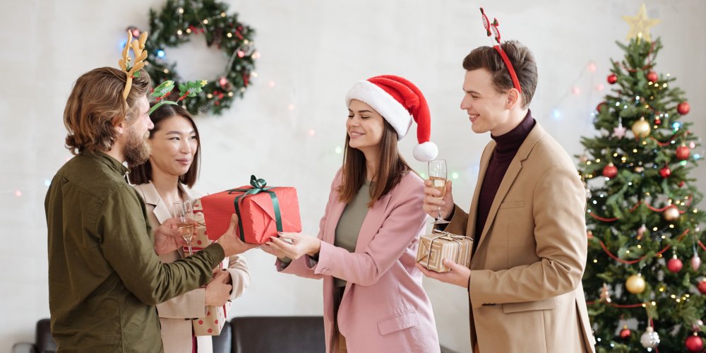 Что подарить на 