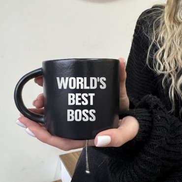Чашка «World's best BOSS» черная: Фото - ORNER