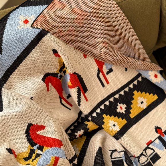 Плед «Чотири пісні»: Фото