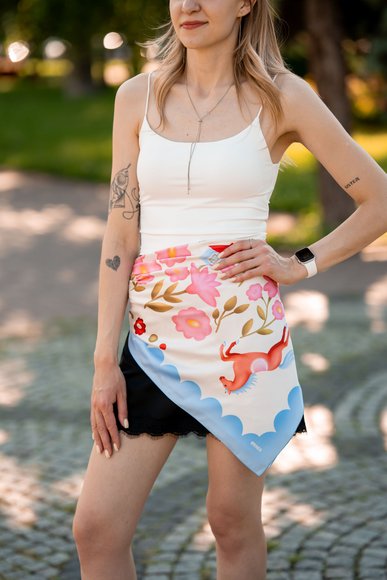 Scarf "House Among Flowers" pink (several sizes): Photo
