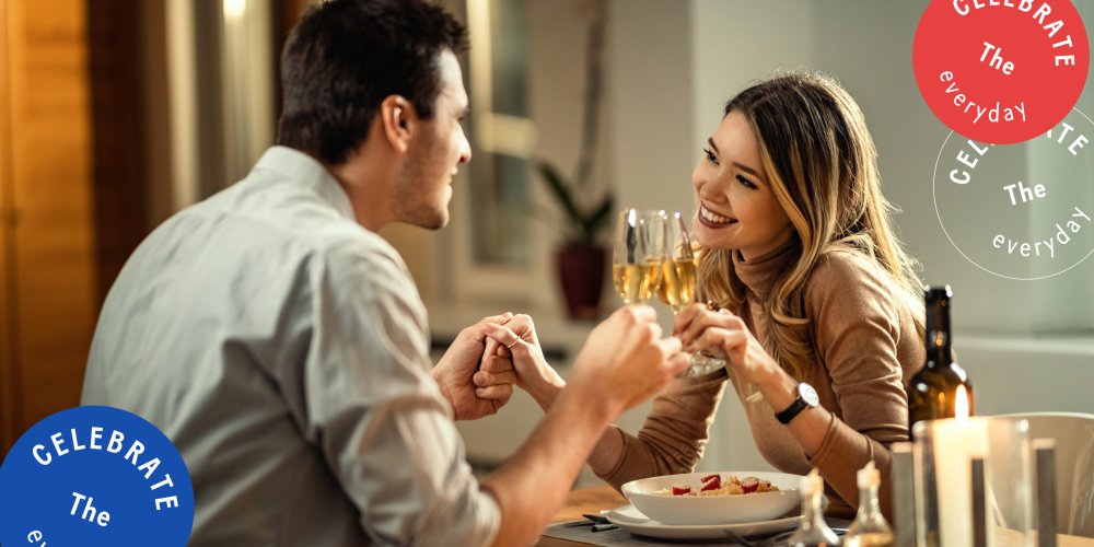 Що подарувати коханій людині на першу річницю стосунків: поради та рекомендації від ORNER: Фото 2 - ORNER