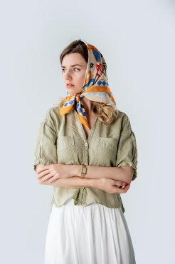 Платок «Древо жизни» бежевый: Фото - ORNER