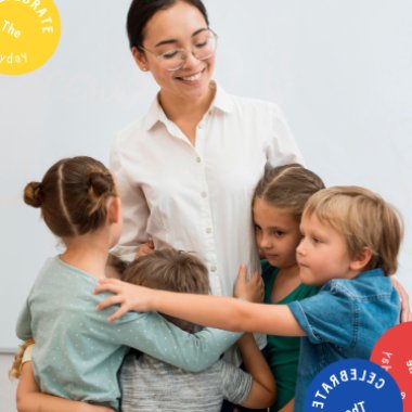 Что подарить воспитателям: идеи и варианты на все случаи: Фото - ORNER