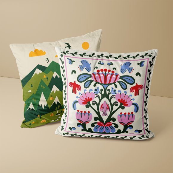 Cushion "World tree" milky: Photo