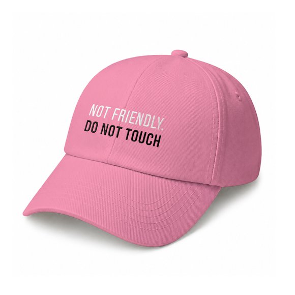 Кепка «Not friendly. Do not touch» розовая: Фото