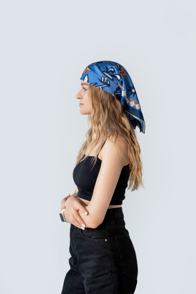 Scarf "Tree of Life" blue: Photo