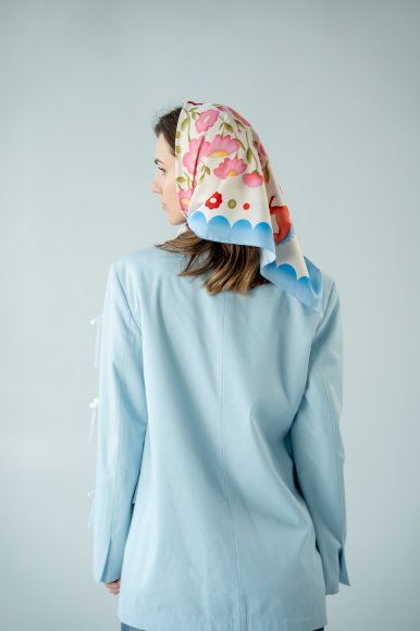 Scarf "House Among Flowers" pink: Photo