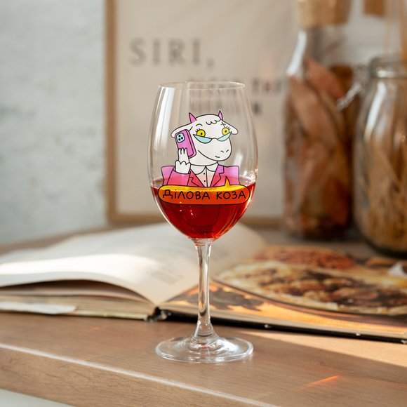 Wine glass ORNER x MALIUNOK "Business goat": Photo