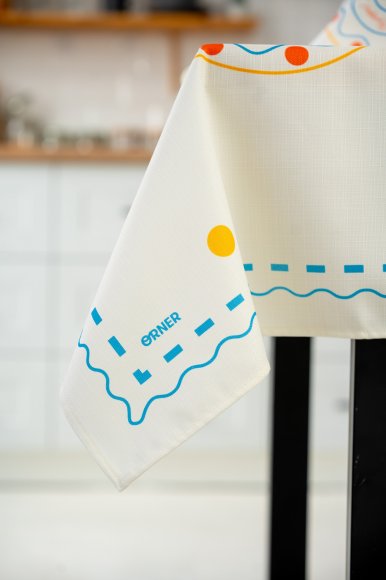 Tablecloth "Easter Moments" light blue 130x170: Photo