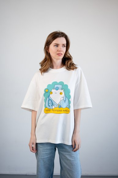 Футболка оверсайз ORNER х Maliunok «Психушка» молочная: Фото