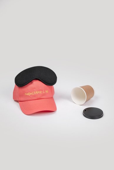 Cap "Sleep-deprived and mean" pink: Photo