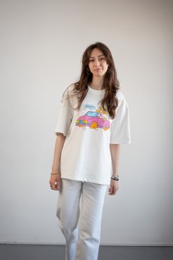 Футболка оверсайз ORNER х Maliunok «Вывезу» молочная: Фото - ORNER