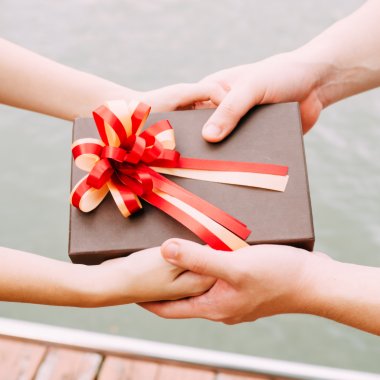 Что подарить на День Ангела? Супер-идеи подарков на именины: Фото - ORNER