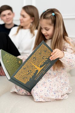 Книга-фотоальбом «Родинне дерево»: Фото Книга-фотоальбом «Родинне дерево»: Фото - ORNER