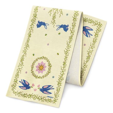 Runner Festive Meadow: photo - ORNER