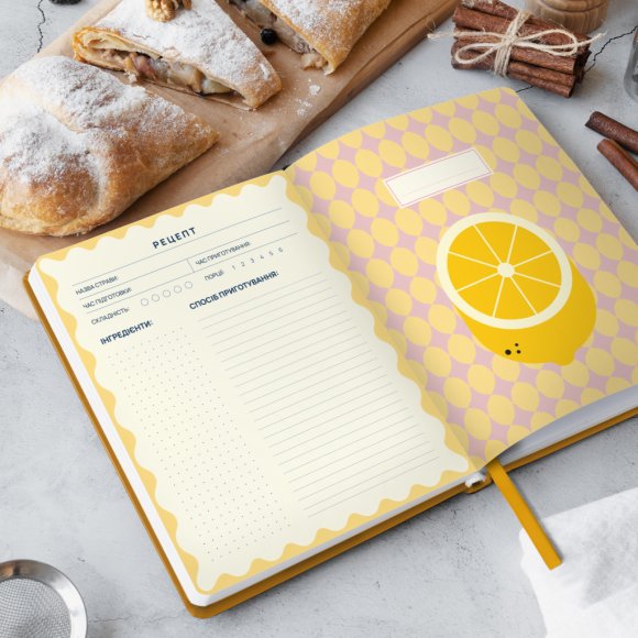 Cooking notebook "For your recipes" orange: Photo