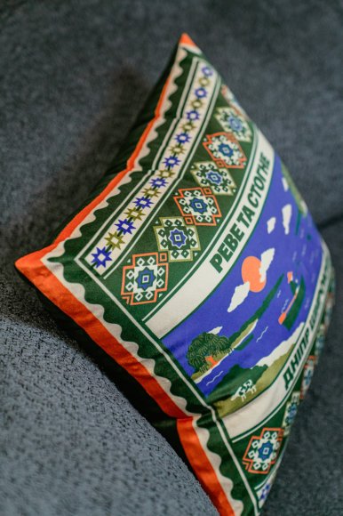 Подушка «Центр Украины»: Фото