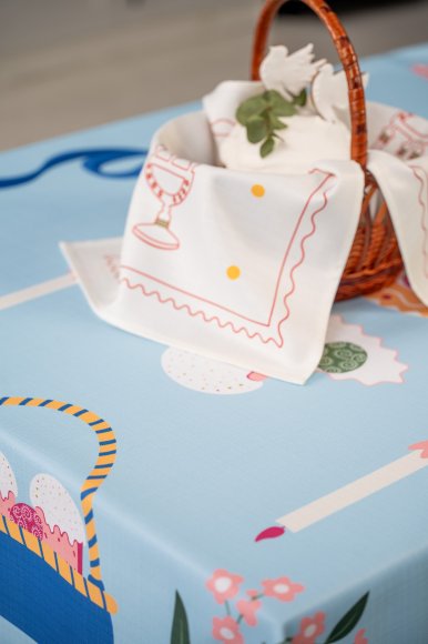 Tablecloth "Easter Basket" blue 130x170: Photo