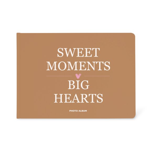 Photo album Sweet moments big hearts: Photo