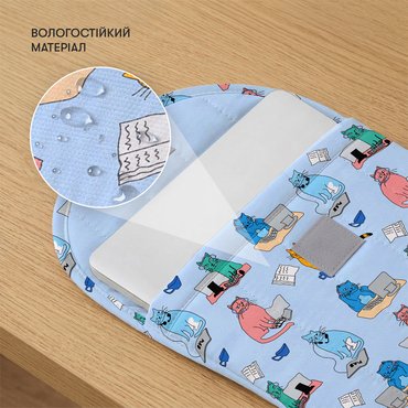 Вертикальний чохол для ноутбука «Коти-працівники»: Фото Вертикальний чохол для ноутбука «Коти-працівники»: Фото - ORNER