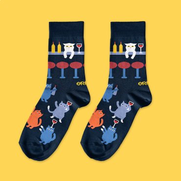 Шкарпетки «Коти і вино в барі»: фото 2 - ORNER