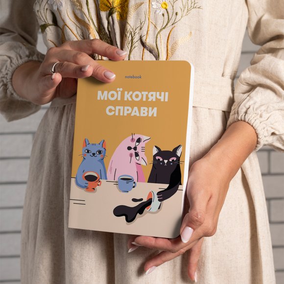Plaid notebook"My cat affairs" yellow: Photo