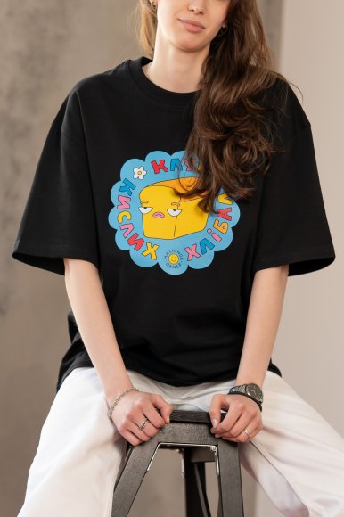 Футболка оверсайз ORNER х Maliunok «Клуб» черная: Фото