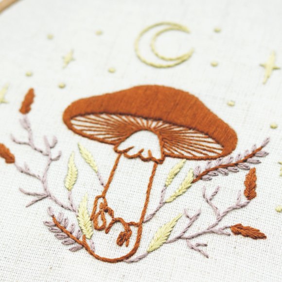 Набор для вышивания Ø160 мм «Магический лес» бежевый: Фото