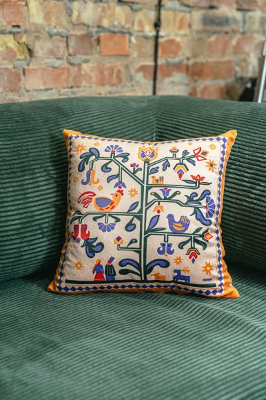 Подушка «Дерево жизни» бежевая: Фото