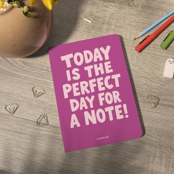 Dotted notebook "Day for note": Photo