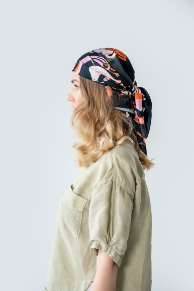 Платок «Древо рода» черный: Фото