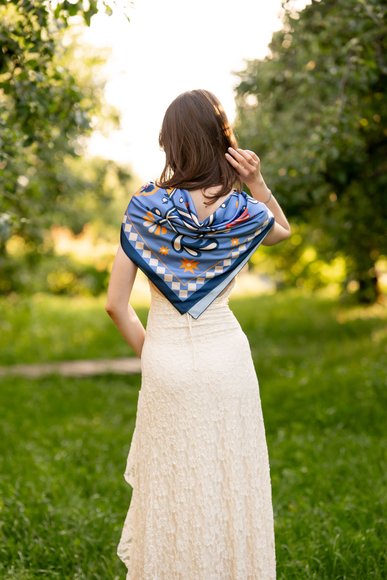 Scarf "Tree of Life" blue (several sizes): Photo