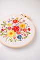 Embroidery kit Ø160 mm "Variety of flowers": Photo 6
