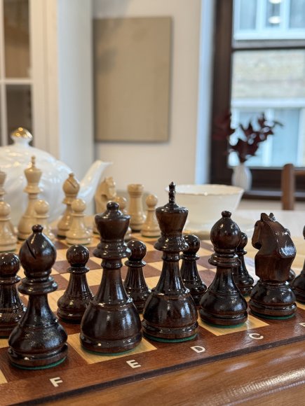 Dark brown wooden chess: Photo