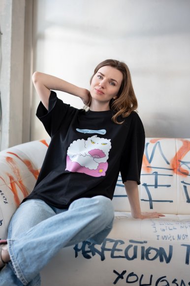 Oversized T-shirt ORNER x Maliunok "Beautiful" black: Photo