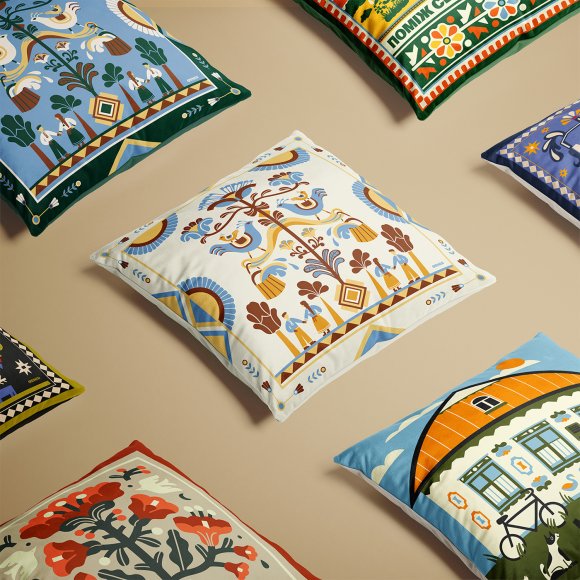 Подушка «Дерево роду» світла: Фото