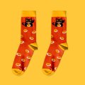 Носки «Котики и символы удачи» красные: Фото 2
