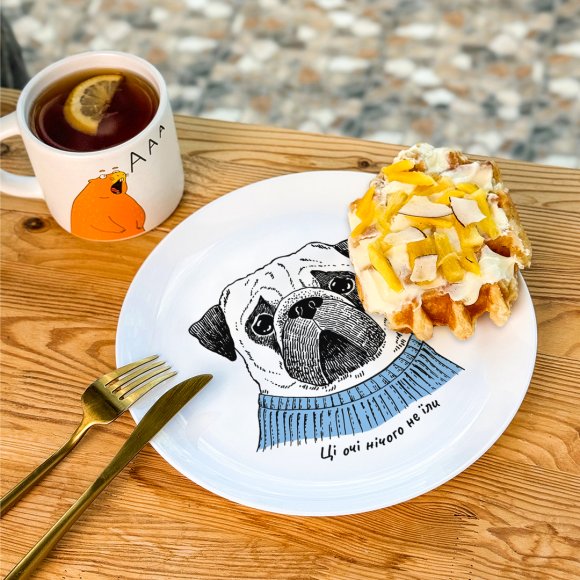 Pug Plate: Photo
