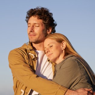 Что подарить на 19-ю годовщину свадьбы: лучшие идеи и варианты: фото - ORNER