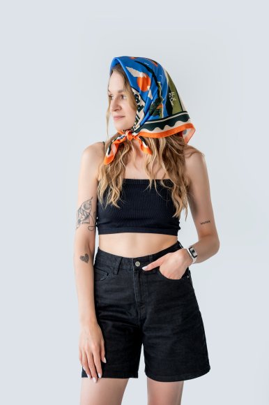 Scarf "Center of Ukraine": Photo