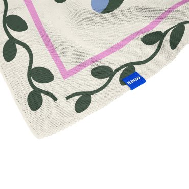 Плед «Мировое дерево» молочный: Фото - ORNER