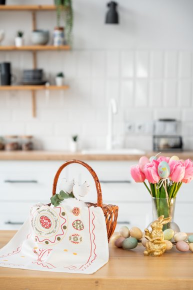 Полотенце «Пасхальные моменты» светло-красное 40х70: Фото