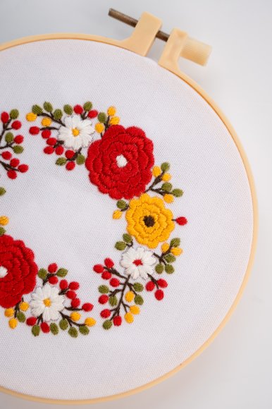 Набор для вышивания Ø160 мм «Осенние цветы»: Фото