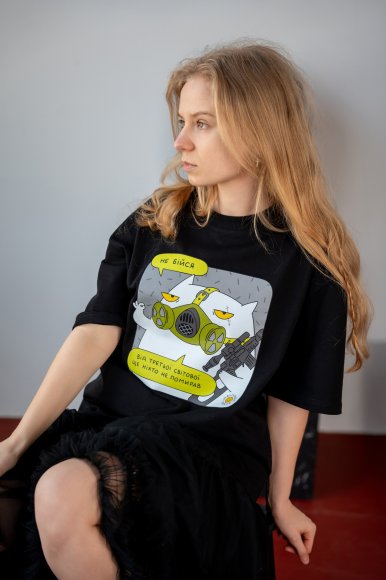 Футболка оверсайз ORNER х Maliunok «Не бійся» чорна: Фото