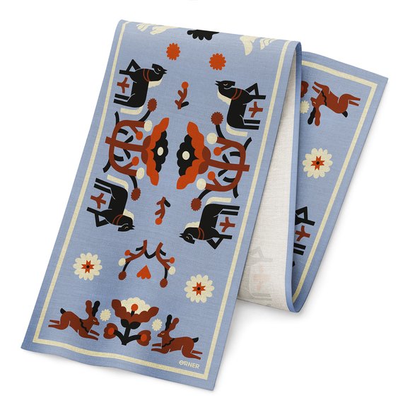 Runner "Nature’s Harmony" blue: Photo