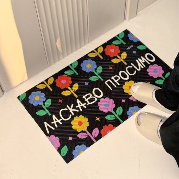 Door carpet "Welcome. Flowers": Photo